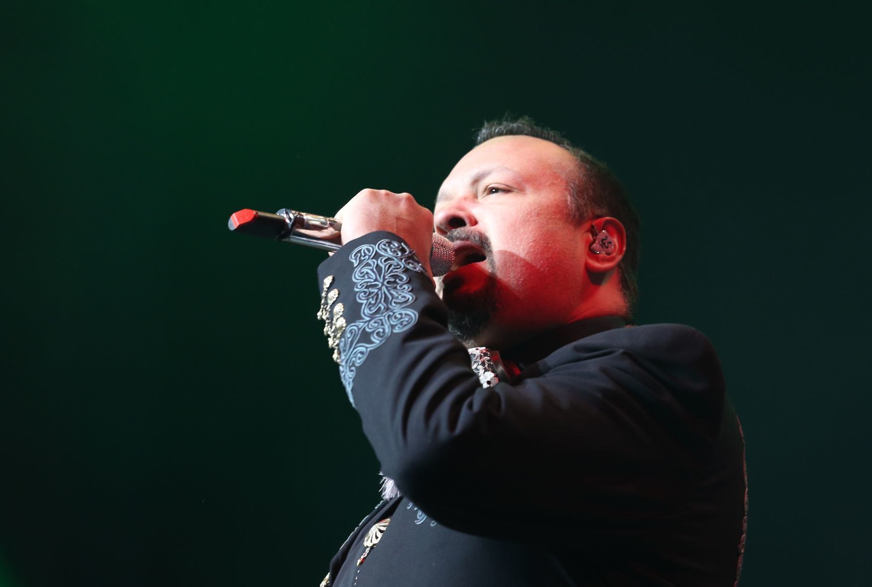 Pepe Aguilar
